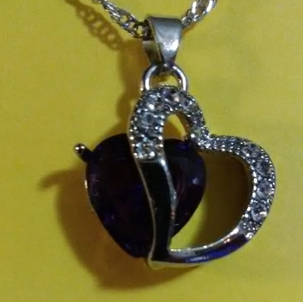 New White Gold Plated Purple Amethyst Heart Necklace